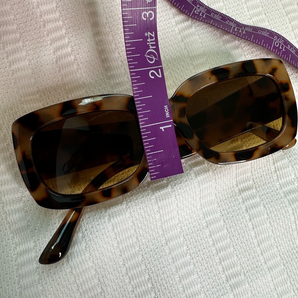 Tortoise Shell Sunglasses - Picture 2 of 6